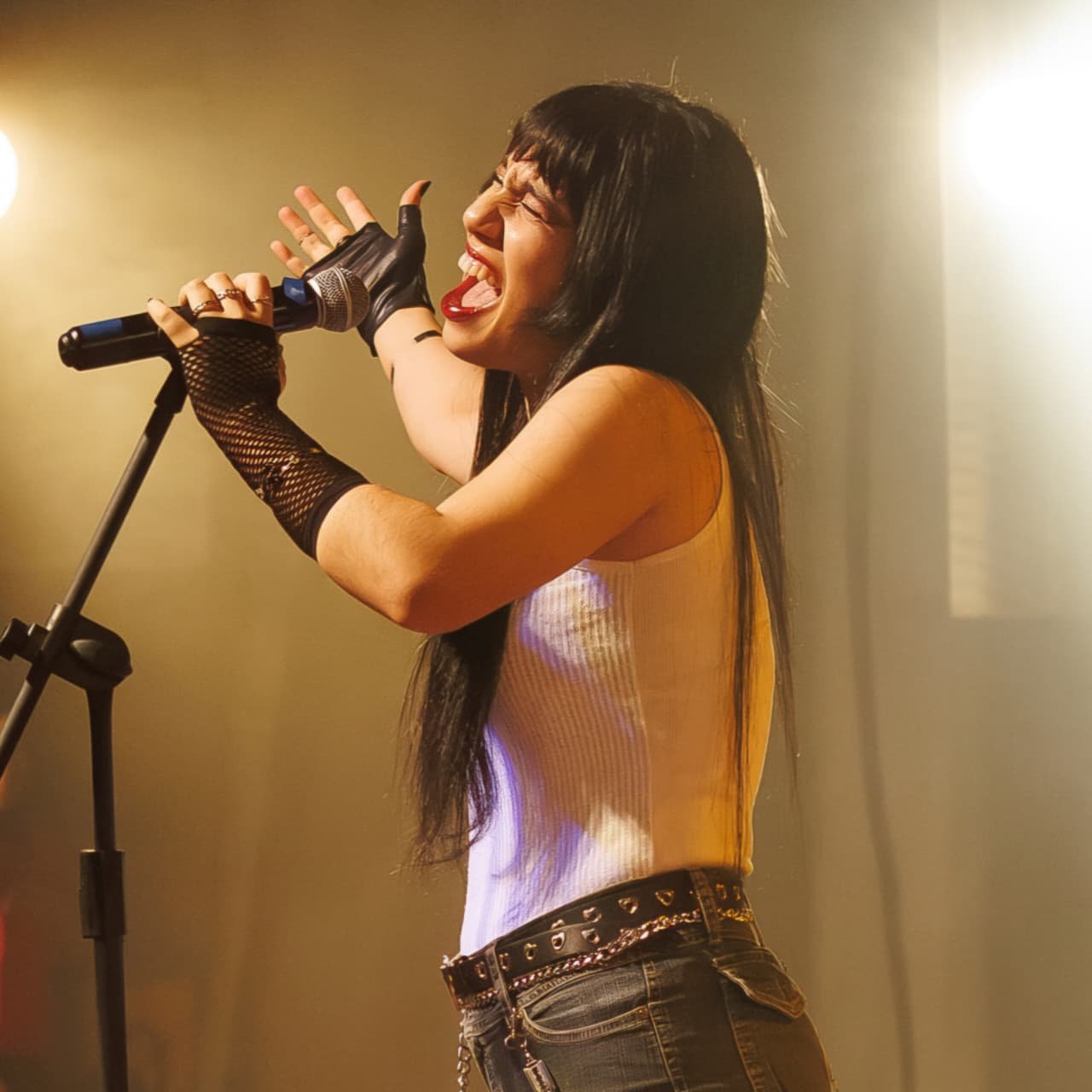 Alíria Minori em apresentação
